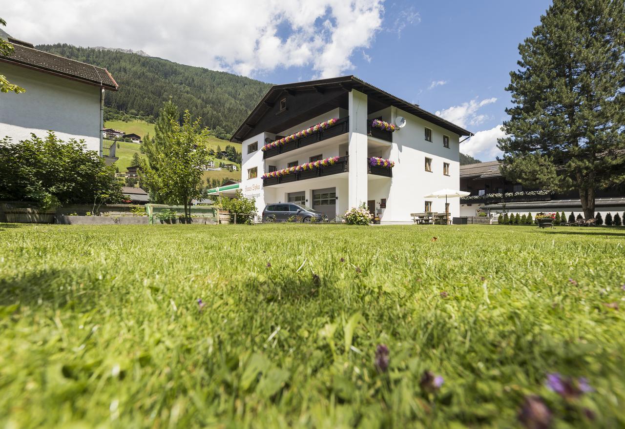 Ferienwohnung Haus Zyka Neustift im Stubaital Exterior foto